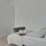 Apartmán Chrobrego - 100m Od Plazy By Downtown